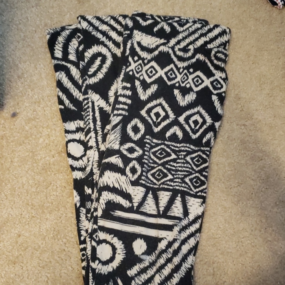 Patterened leggings